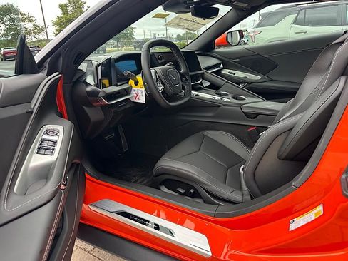 New 2026 Chevrolet Corvette Stingray Convertible w/ Z51 Performance Package image 13