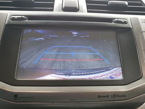 Used 2017 Toyota 4Runner SR5 AWD/4WD image 23
