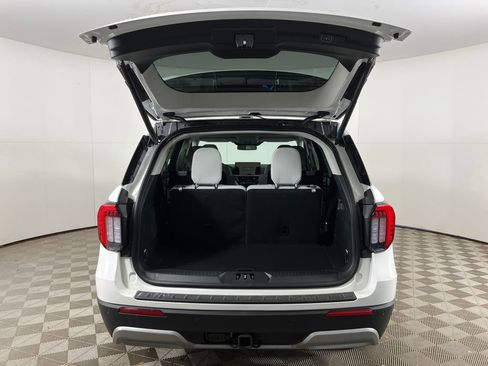 New 2026 Ford Explorer Platinum w/ LUX Leather Package image 33