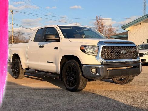 Used 2020 Toyota Tundra SR5 w/ SR5 Upgrade Package image 1