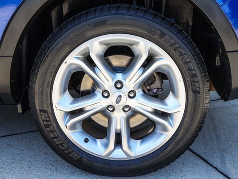 Used 2013 Ford Explorer Limited FWD image 18