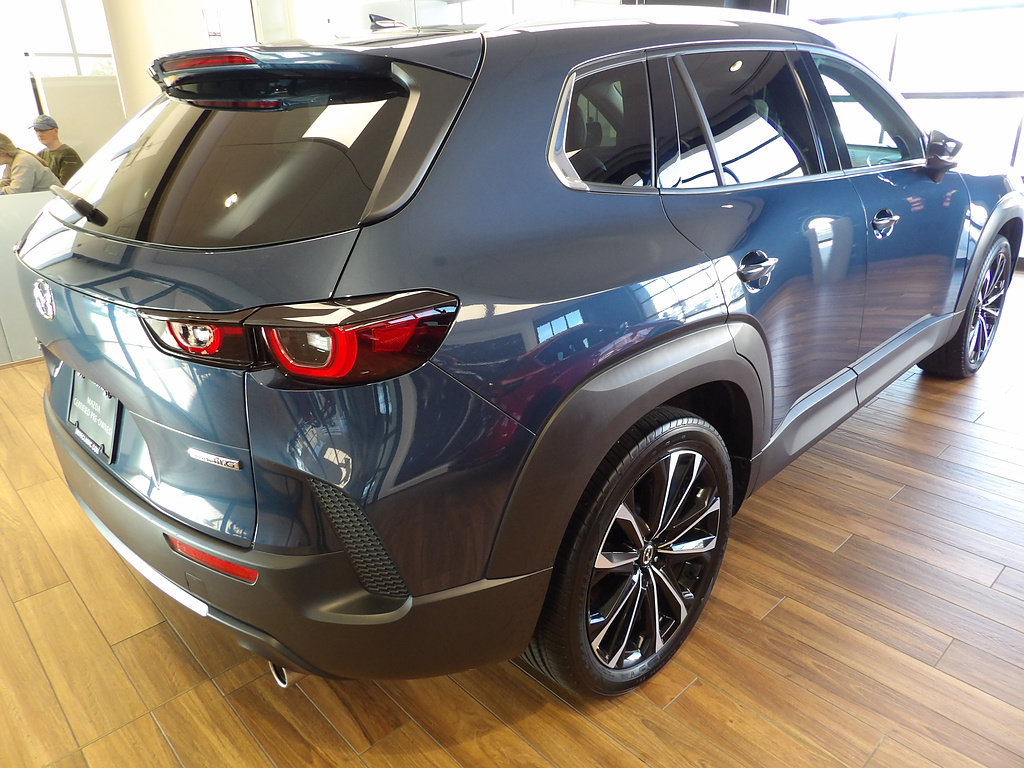 Used 2024 MAZDA CX-50 AWD 2.5 S w/ Cargo Package image 6