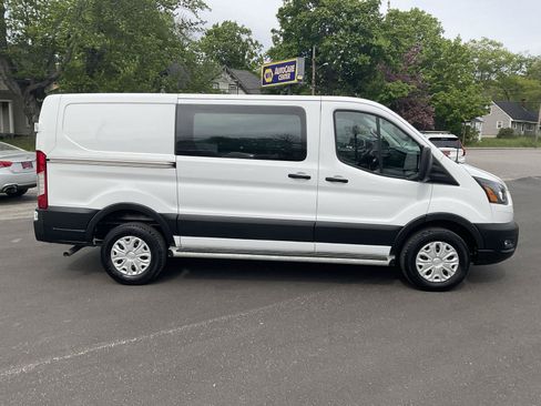 Used 2025 Ford Transit 250 Low Roof w/ Exterior Upgrade Package RWD image 6