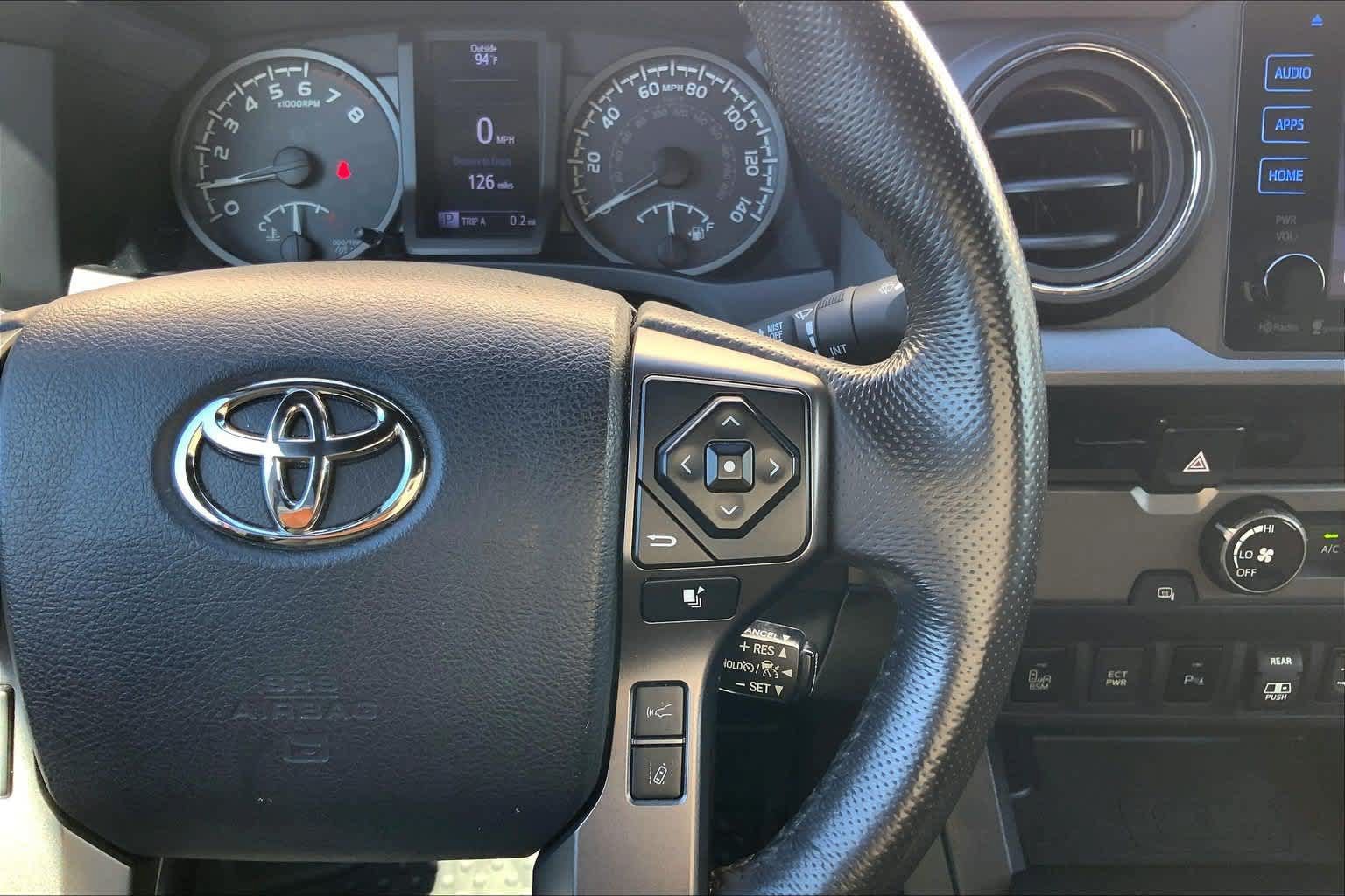 Used 2018 Toyota Tacoma TRD Sport RWD image 25