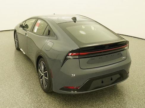 New 2026 Toyota Prius XLE FWD image 6