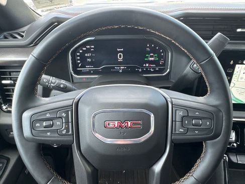 Used 2025 GMC Sierra 2500 AT4 w/ AT4 Preferred Package AWD/4WD image 15