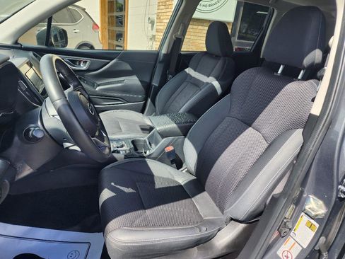 Used 2020 Subaru Forester Premium image 13