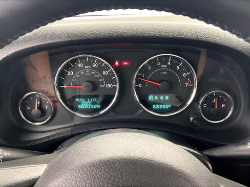 Used 2015 Jeep Wrangler Sport AWD/4WD image 21