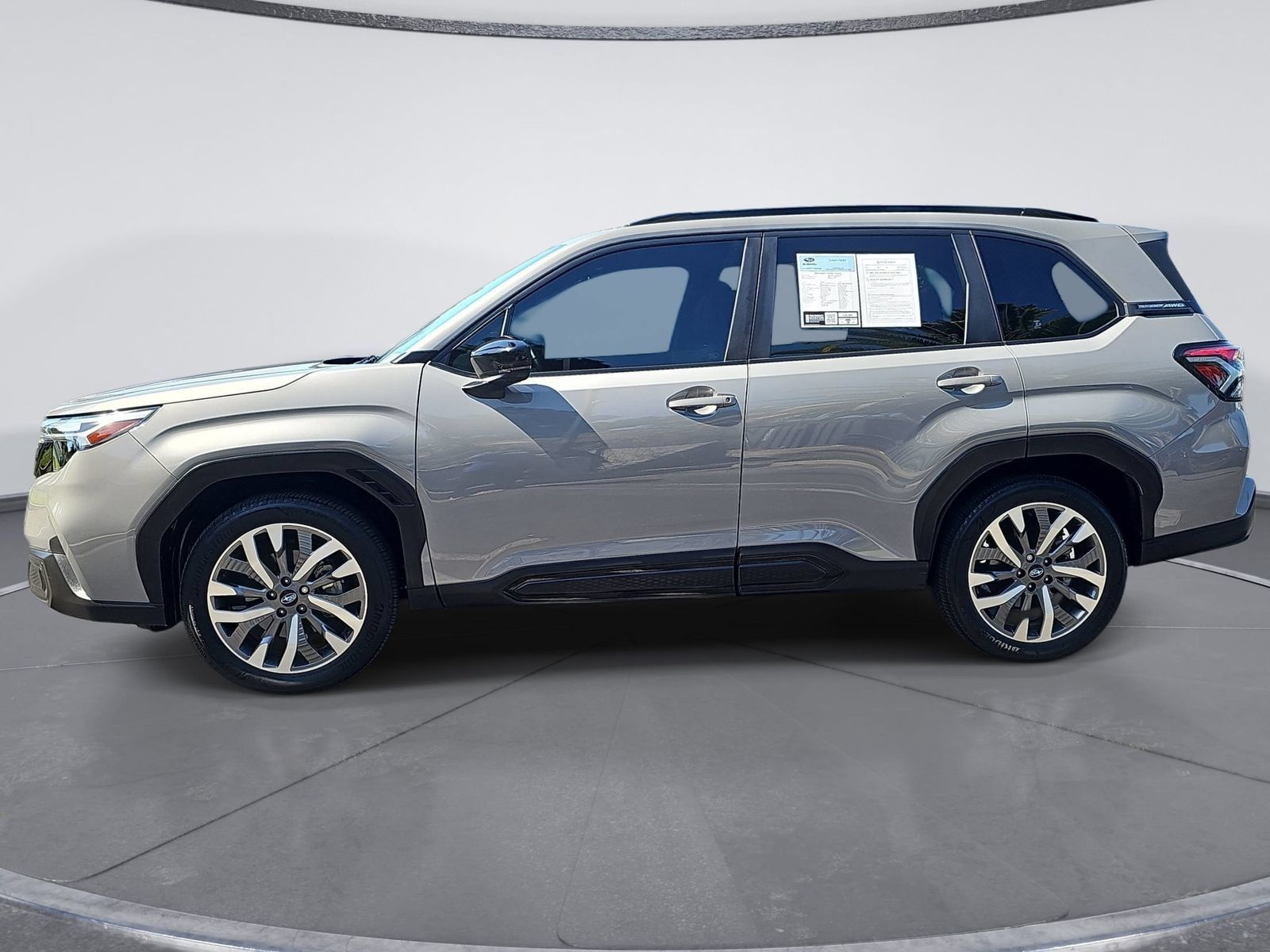 Certified 2025 Subaru Forester Touring AWD/4WD image 6