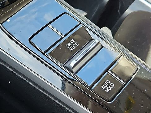 Used 2023 Hyundai Sonata SEL w/ Preferred Accessory Package image 25