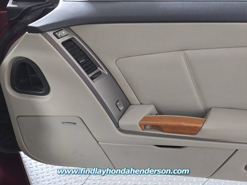 Used 2006 Cadillac XLR RWD image 19