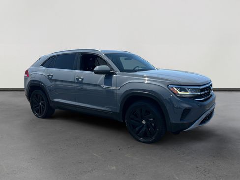 Used 2022 Volkswagen Atlas Cross Sport SE FWD image 7