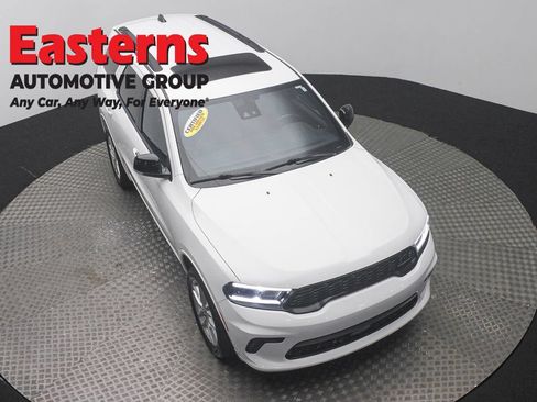 Used 2024 Dodge Durango GT AWD/4WD image 4