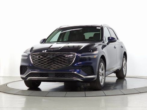 New 2026 Genesis GV70 2.5T Select AWD/4WD image 3