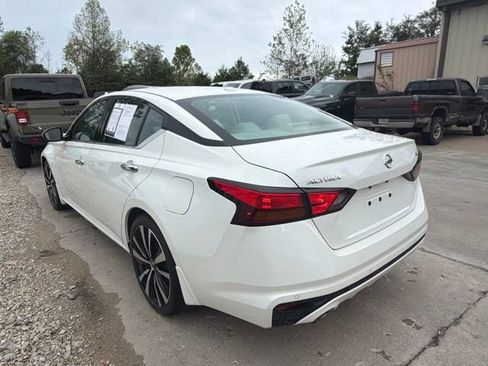 Used 2019 Nissan Altima 2.5 Platinum FWD image 5