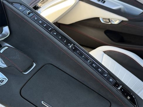 Certified 2023 Chevrolet Corvette Stingray Premium Conv w/ Z51 Performance Package image 24