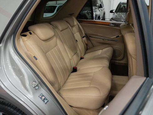 Used 2008 Mercedes-Benz ML 350 4MATIC image 23