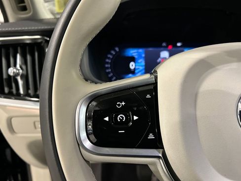 Certified 2024 Volvo S90 T8 Ultimate w/ Lounge Package image 10