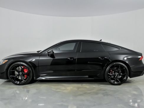 Used 2021 Audi RS 7 Sportback w/ Carbon Optic Package AWD/4WD image 8