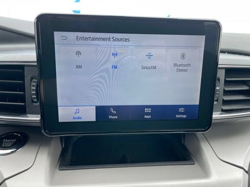 Used 2024 Ford Explorer XLT w/ Equipment Group 202A AWD/4WD image 15