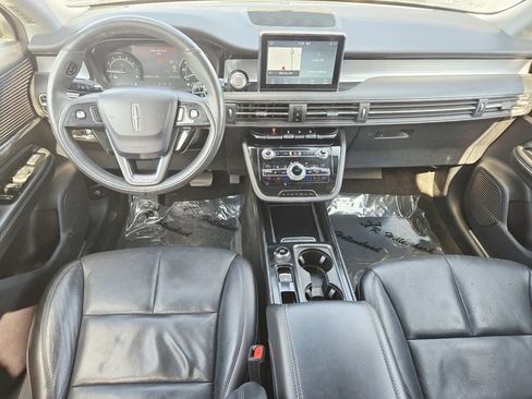 Used 2020 Lincoln Corsair AWD w/ Premium Package image 10