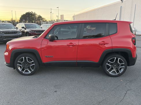 Used 2021 Jeep Renegade Sport image 7