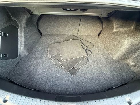 Used 2010 MAZDA MAZDA3 s Grand Touring image 11