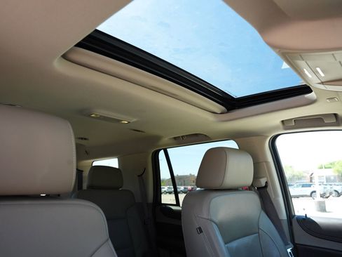 Used 2018 Chevrolet Tahoe Premier w/ Max Trailering Package image 26