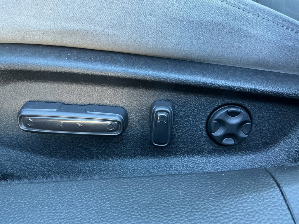 Used 2020 Honda Accord EX image 18