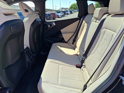 New 2026 BMW X3 xDrive30i w/ Premium Package AWD/4WD image 5