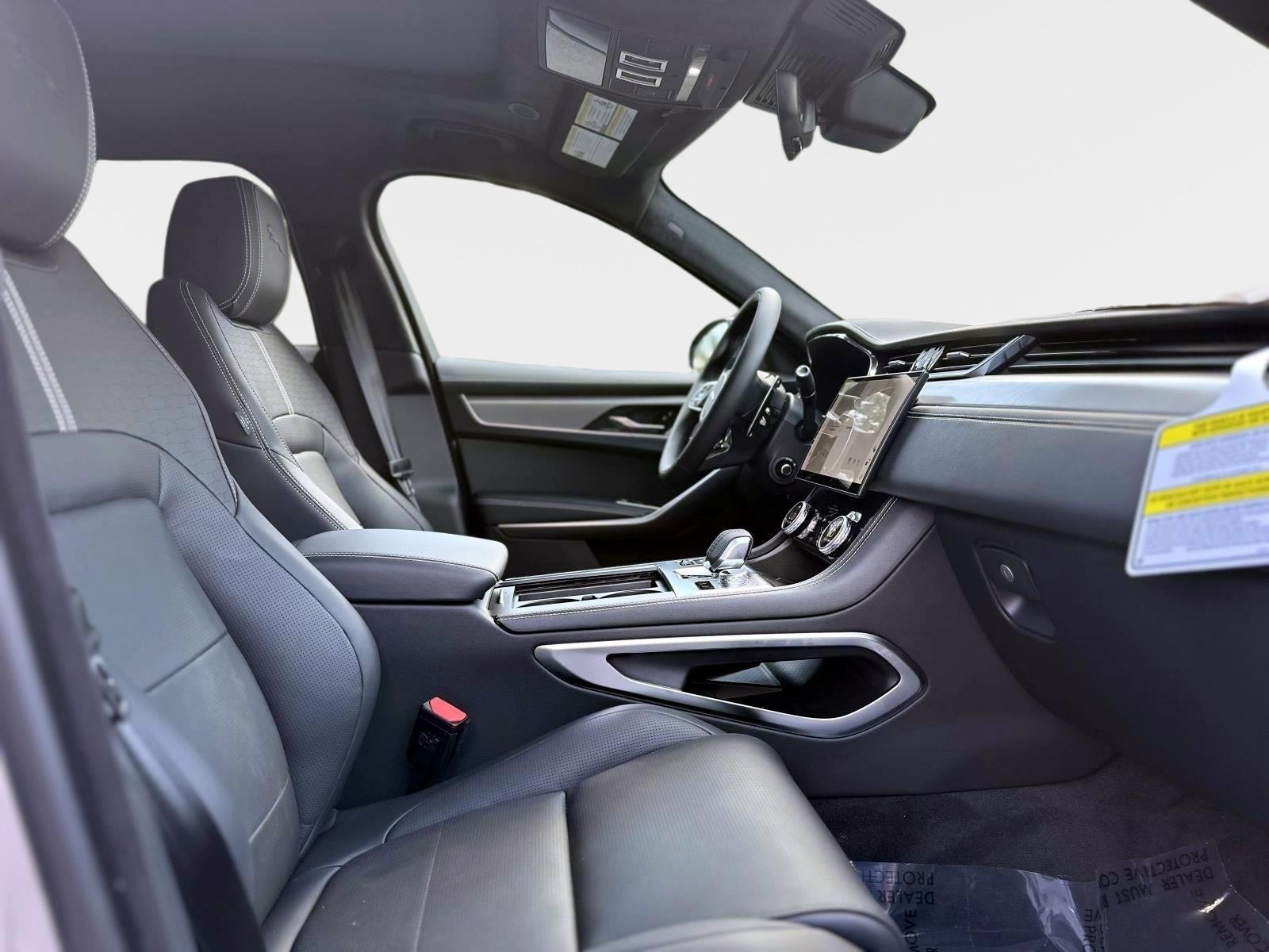 New 2026 Jaguar F-PACE R-Dynamic S AWD/4WD image 7
