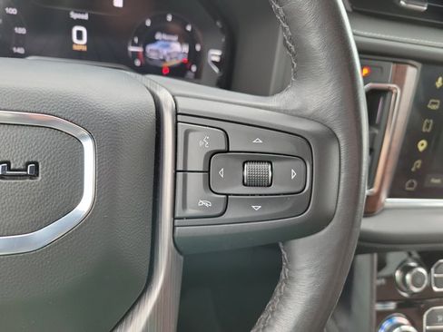 Used 2023 GMC Yukon Denali Ultimate AWD/4WD image 24