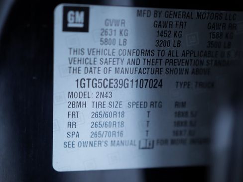 Used 2016 GMC Canyon SLE w/ Nightfall Edition image 37