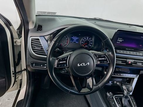 Used 2023 Kia Seltos S w/ Navigation Package image 20