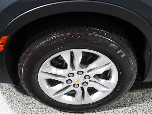 Used 2019 Chevrolet Blazer LT image 11