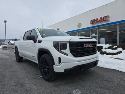 Used 2023 GMC Sierra 1500 Elevation