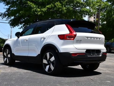 Used 2023 Volvo XC40 Recharge Plus AWD/4WD image 5