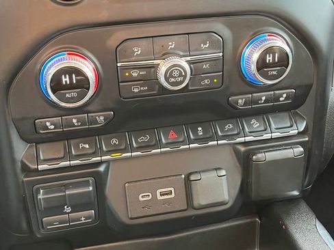 Used 2020 GMC Sierra 1500 SLT w/ SLT Premium Package image 43