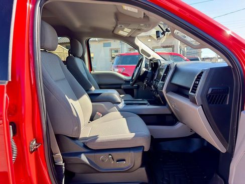 Used 2017 Ford F150 XLT w/ Equipment Group 302A Luxury image 13