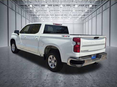 Certified 2026 Chevrolet Silverado 1500 LT AWD/4WD image 3