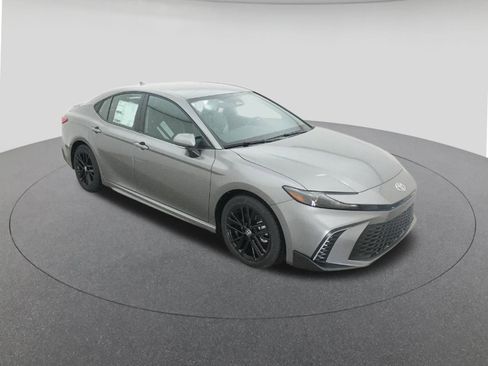 New 2026 Toyota Camry SE image 13