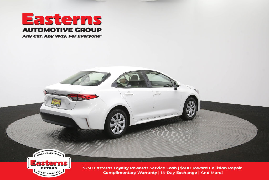 Used 2023 Toyota Corolla LE FWD image 40