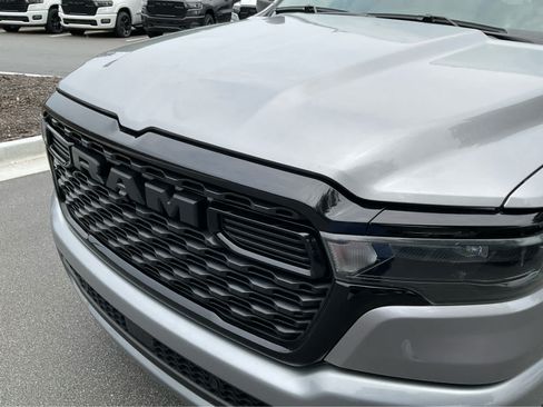 Used 2025 RAM 1500 Big Horn AWD/4WD image 10