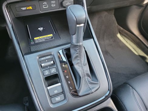 Used 2025 Honda CR-V EX-L image 27