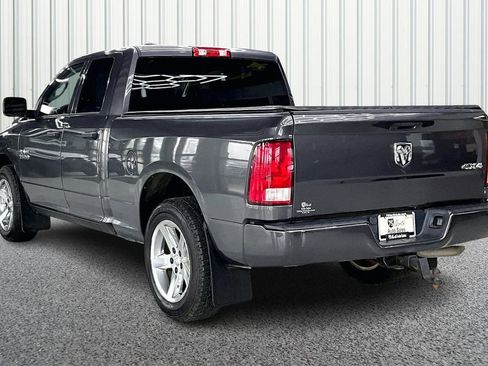 Used 2018 RAM 1500 Express AWD/4WD image 4