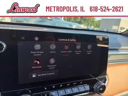 Used 2025 GMC Canyon AT4 AWD/4WD image 26