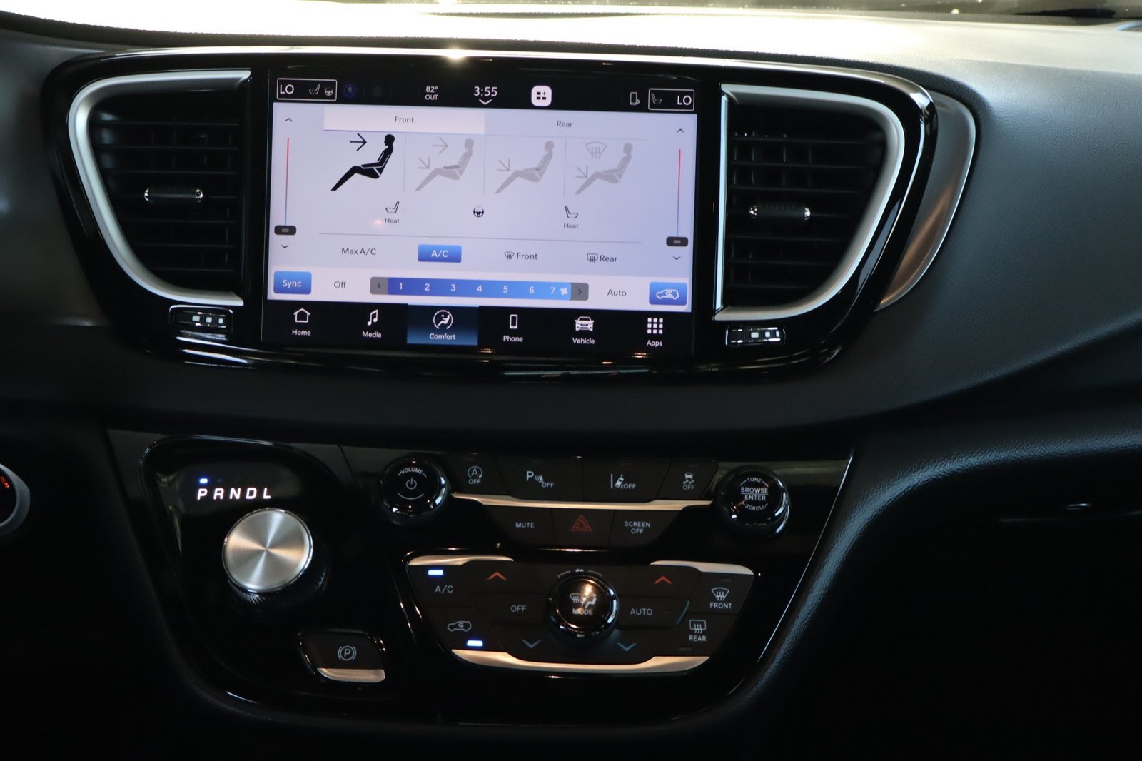 Used 2026 Chrysler Pacifica Select FWD image 30