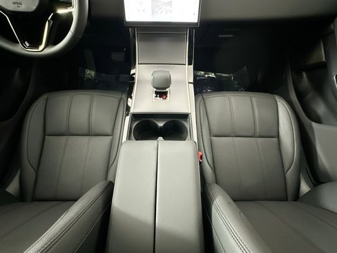 Used 2026 Land Rover Range Rover Evoque S image 21