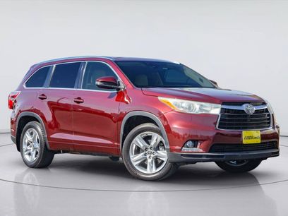 Used 2016 Toyota Highlander Limited w/ Driver Technology Package