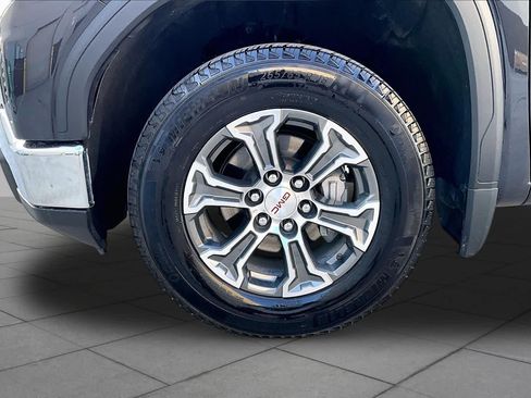Used 2026 GMC Sierra 1500 SLT RWD image 11